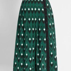 Upbeat and Downtown Midi Skirt size M NWT